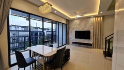 Village @ Pasir Panjang (D5), Condominium #470422841
